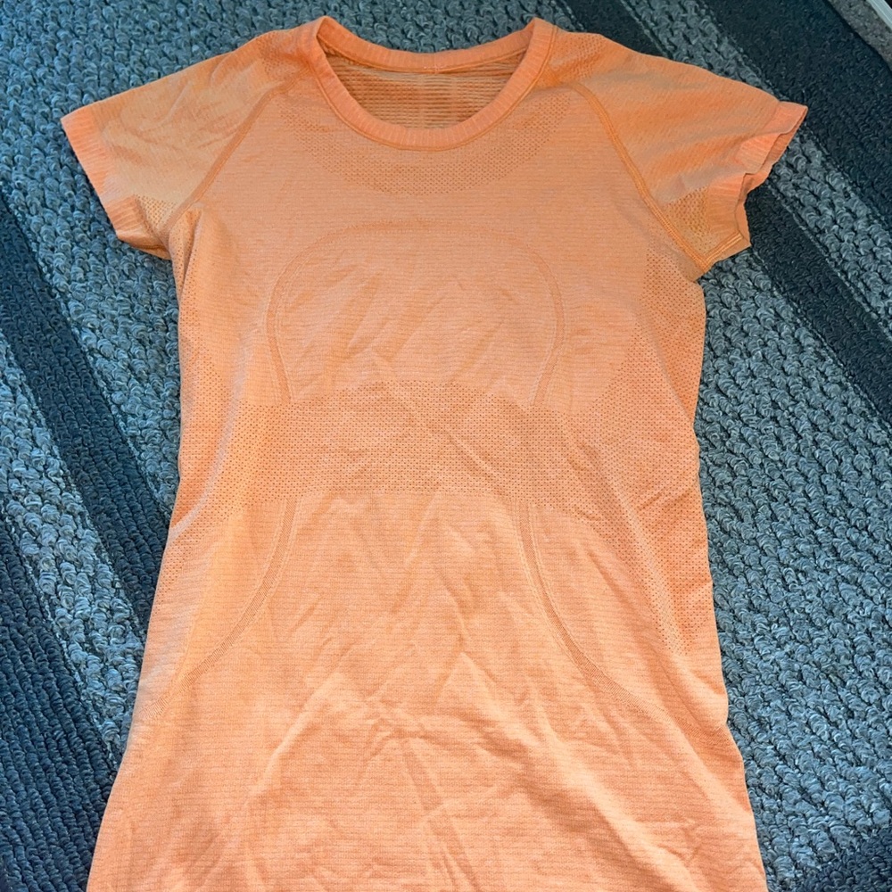 lululemon size 6 swiftly tech